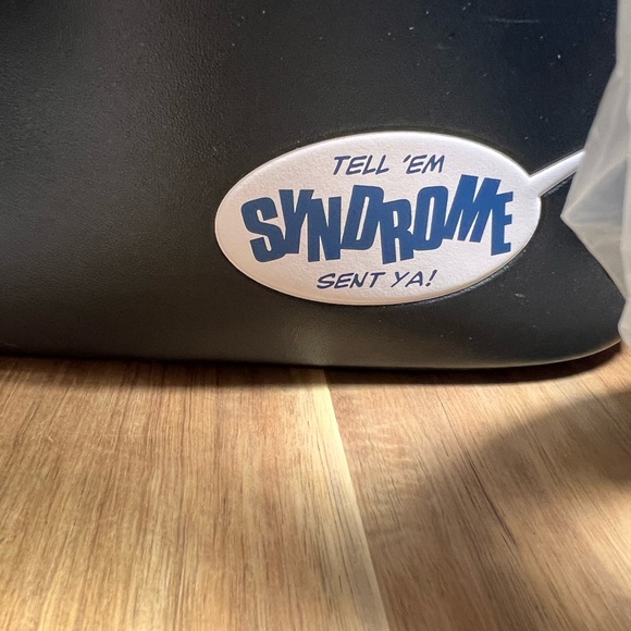 Loungefly Disney Pixar The Incredibles Villains Scene Syndrome Mini Backpack NWT - Picture 5 of 7